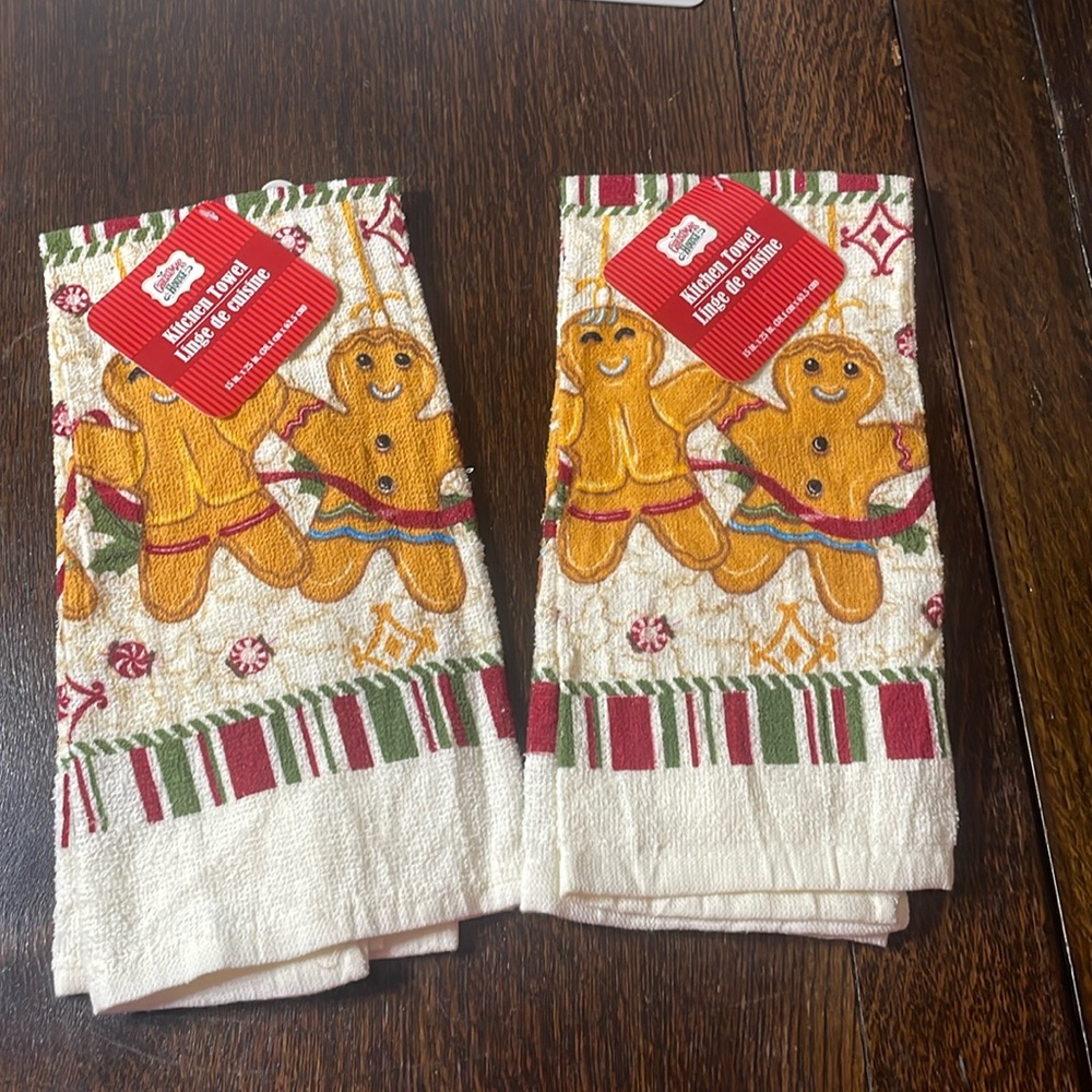 Christmas House gingerbread men kitchen towels (2)